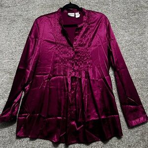 Chicos Tunic Top Womens Red Satin Button Up Long Sleeve Pleated Preppy Size 2 L